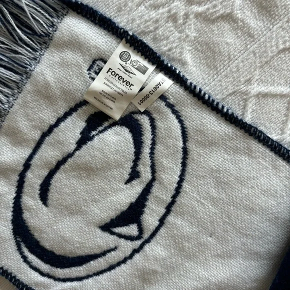 Penn State Scarf (Unisex) - Picture 5 of 6